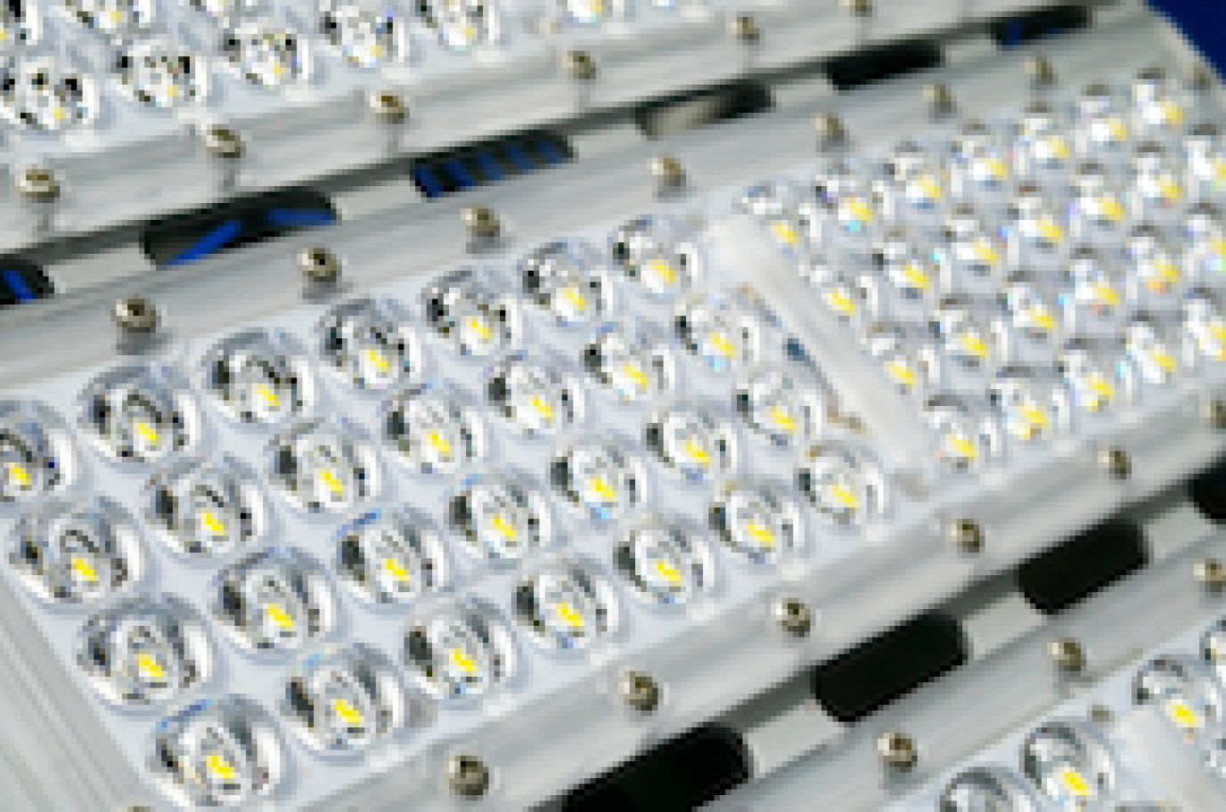 DETERMINING THE CORRECT LED DRIVER VOLTAGE RANGE FOR CONSTANT CURRENT LEDS